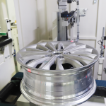 全自动轮毂动平衡跳动检测机