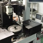 立式钻孔全自动平衡机